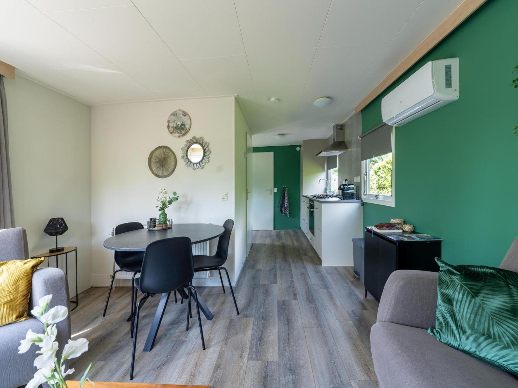 Cozy Chalet In Stegeren With A Terrace Εξωτερικό φωτογραφία